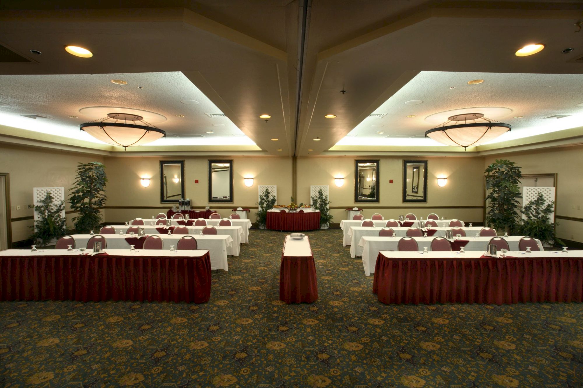 Grand Vista Hotel