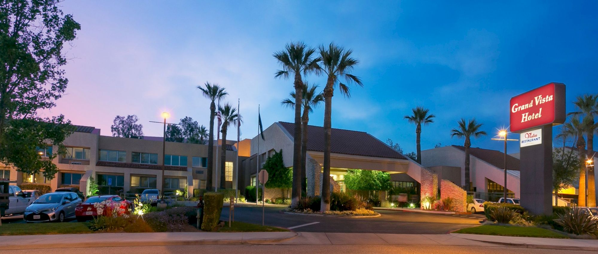 Grand Vista Hotel